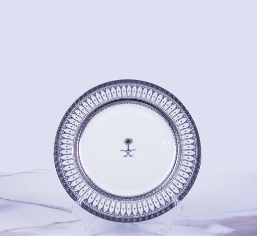 [EMPL 6267 - FLAG SADA 71 PC] A 71-piece porcelain dinner set
